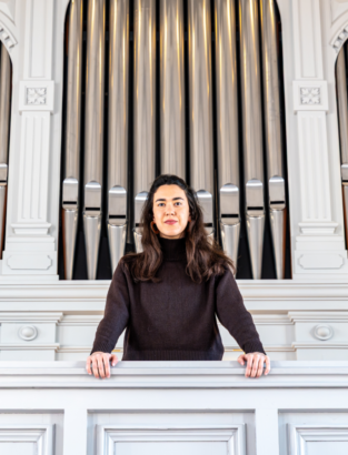 Gaudeamus Widescreen Anushka Chkeidze Adrian Breuer 1080x1920 1200x900